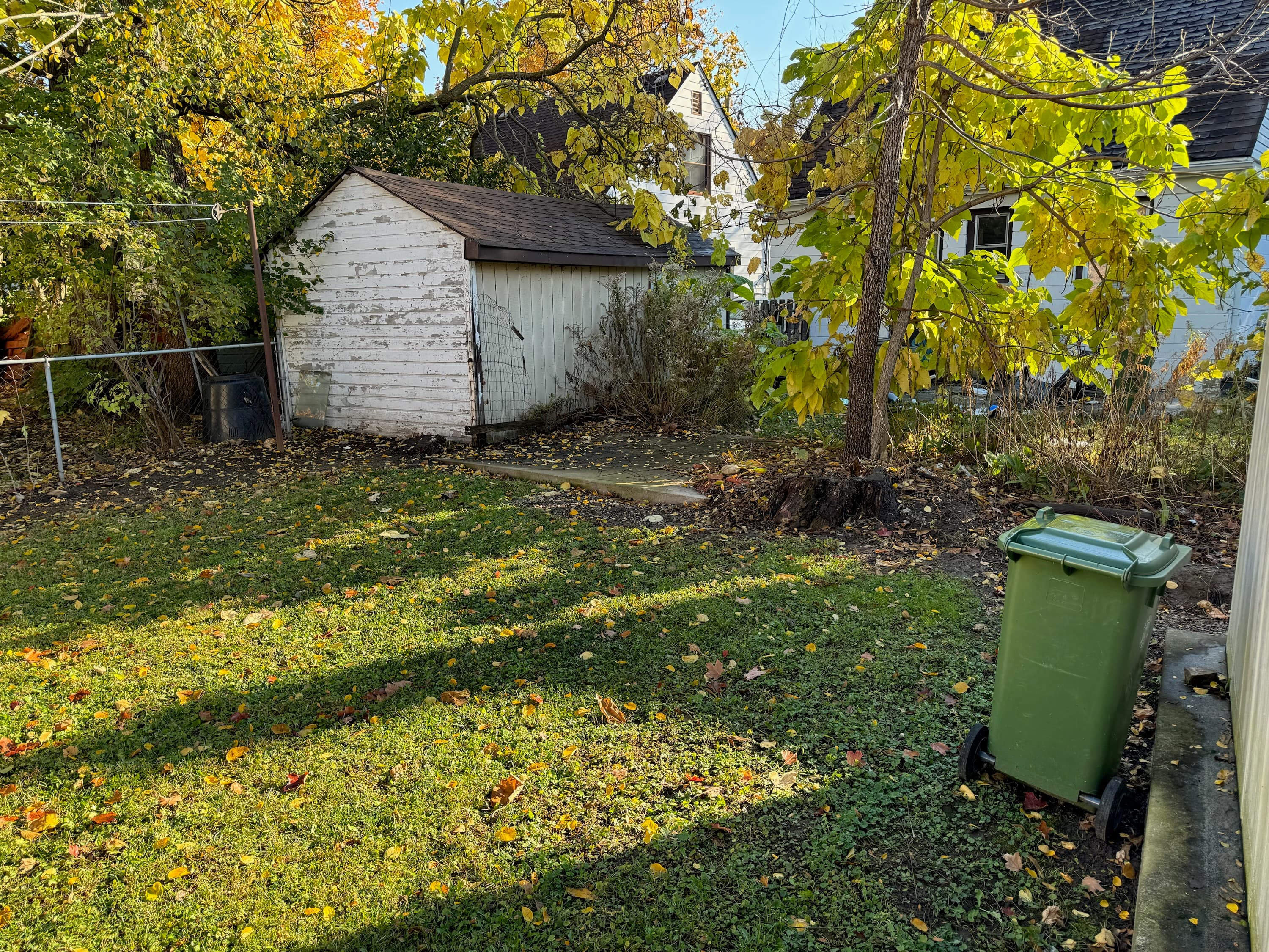 Before outdoor renovation — original property condition