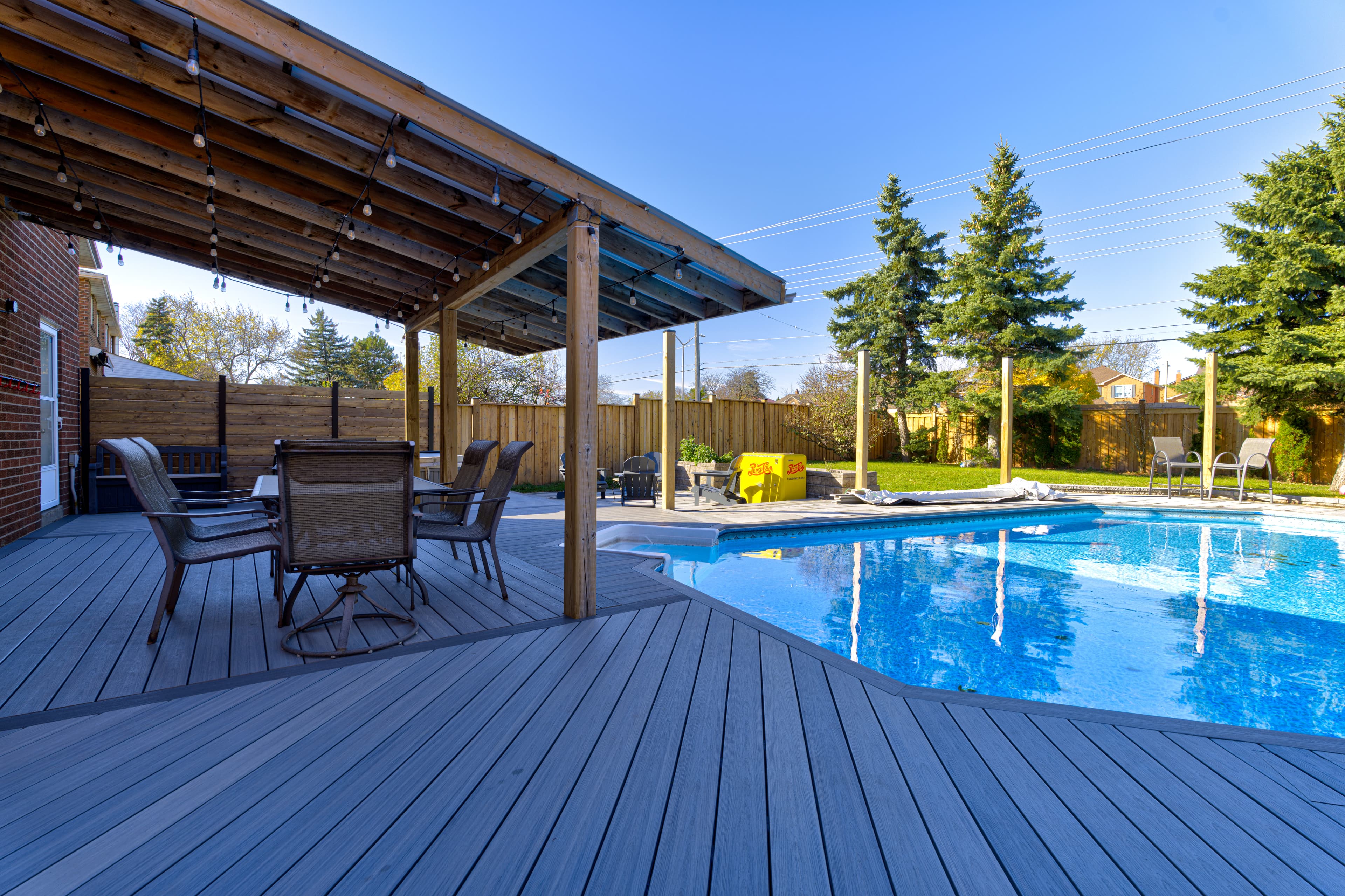 Composite Pool Deck & Screens & Fence & Interlock — landscaping and outdoor project by Oakville Fence Repair | All TruLandscape — photo 1