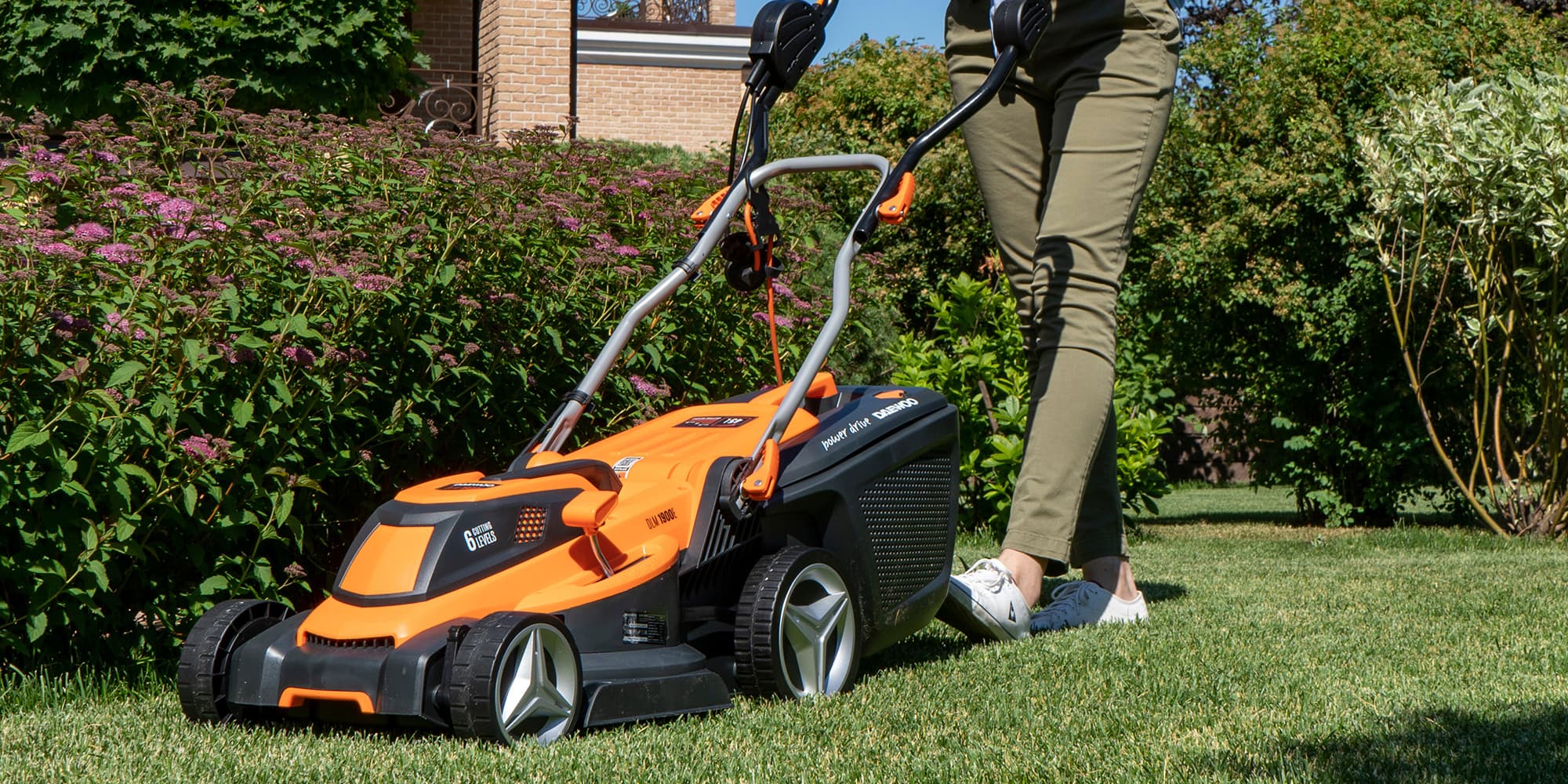 Seasonal Maintenance by Oakville Fence Repair | All TruLandscape — photo 1